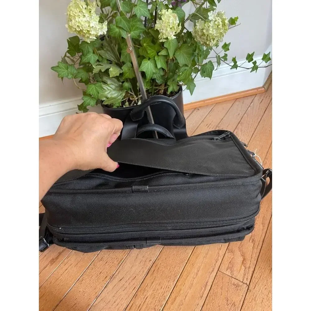 Tumi Alpha Expandable Organizer Laptop Briefcase Ballistic Nylon 26141D4 (pu3000